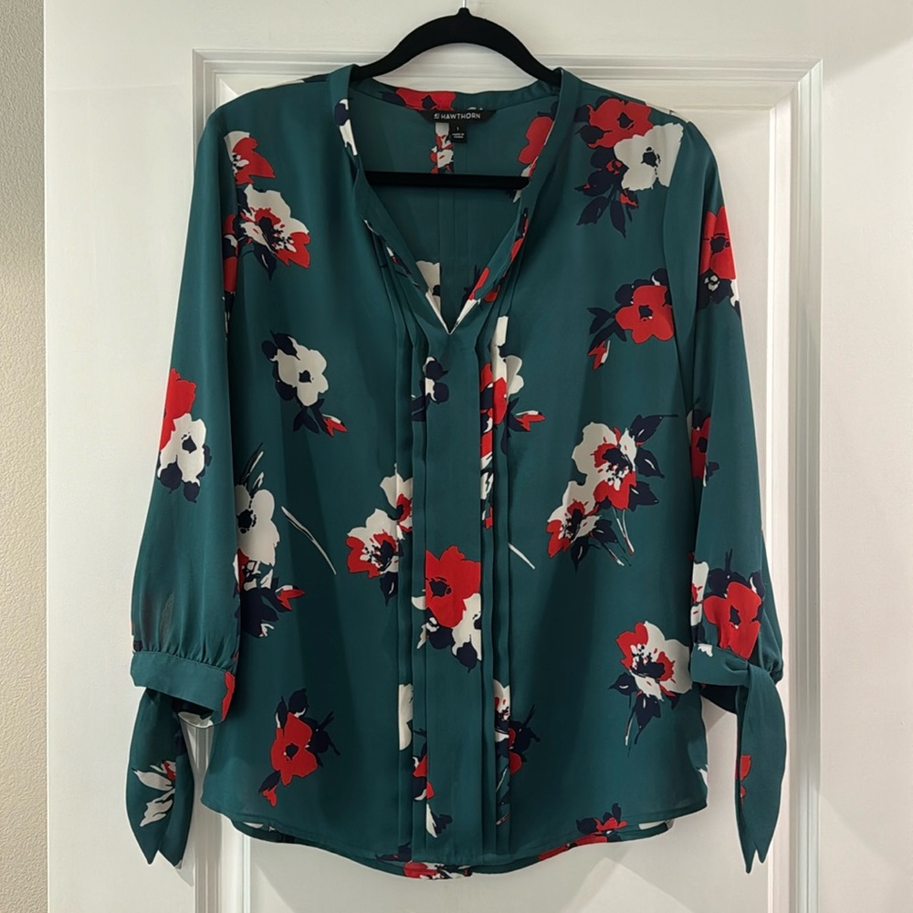 Stitch Fix 41 Hawthorn floral tie sleeve blouse
